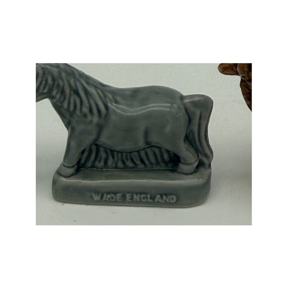 Lot of 4 Wade Rose Tea From Tea Box Animal Ceramic Figures (2) Pony (2) Turkey - Picture 6 of 8